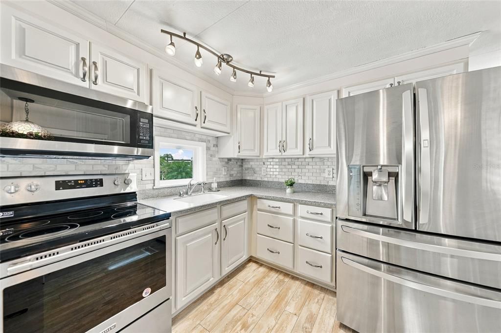 En Venta: $185,000 (2 camas, 2 baños, 1004 Pies cuadrados)