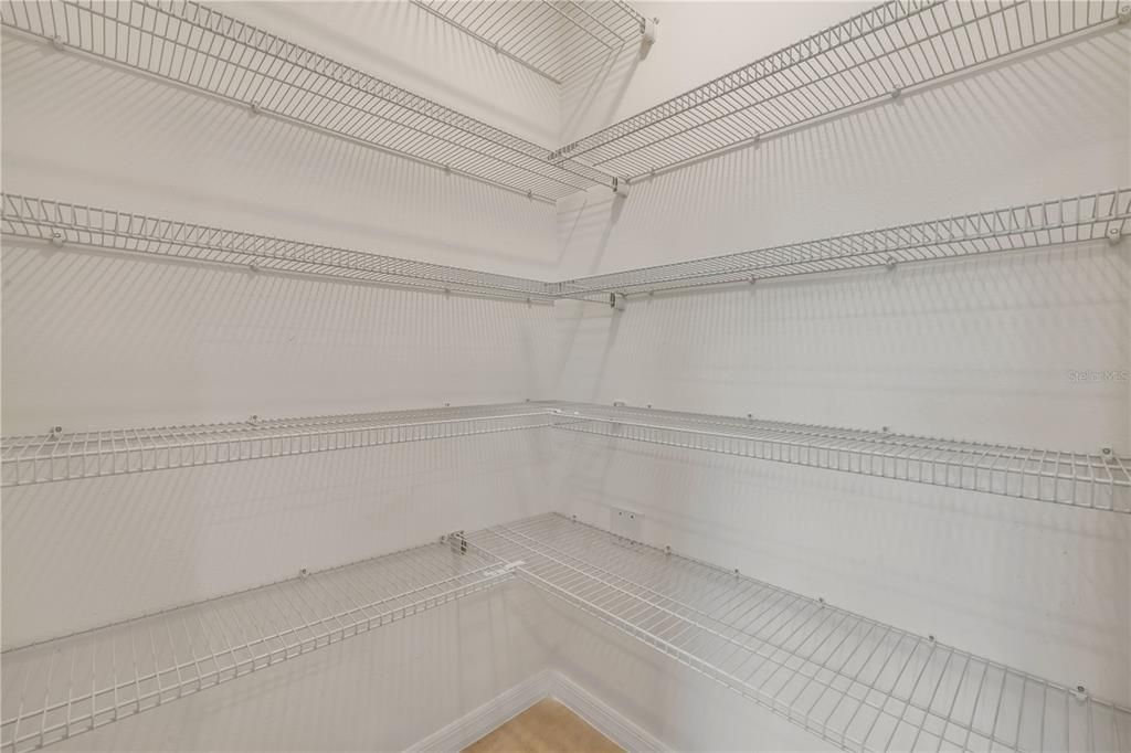 В аренду: $3,195 (5 спален, 3 ванн, 2674 Квадратных фут)