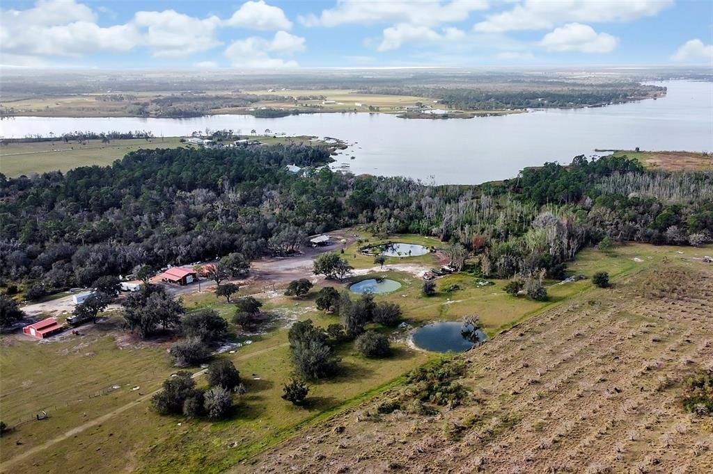 待售: $895,000 (24.00 acres)