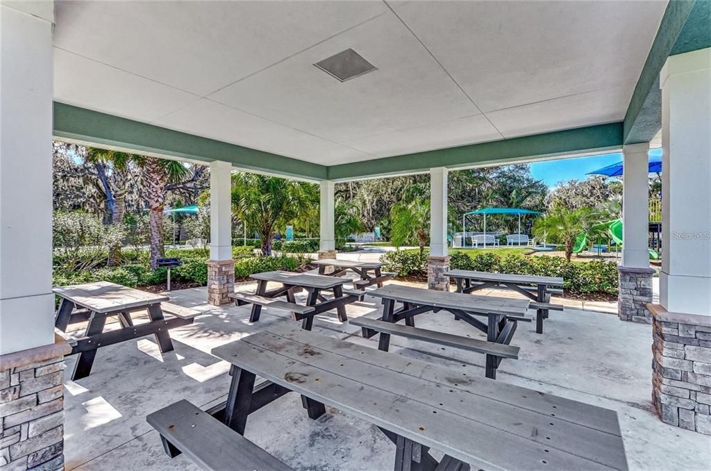For Sale: $419,000 (3 beds, 2 baths, 1766 Square Feet)
