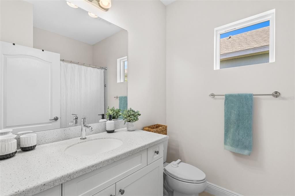 For Sale: $419,000 (3 beds, 2 baths, 1766 Square Feet)