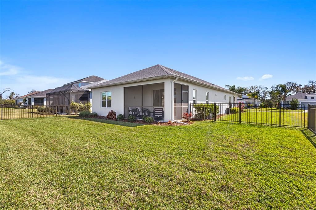 For Sale: $419,000 (3 beds, 2 baths, 1766 Square Feet)
