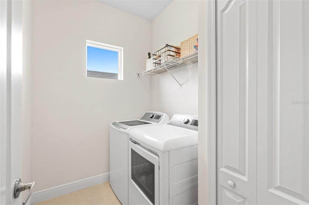 For Sale: $419,000 (3 beds, 2 baths, 1766 Square Feet)
