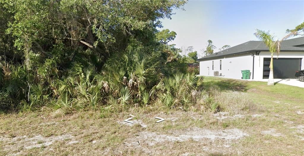 En Venta: $32,000 (0.23 acres)