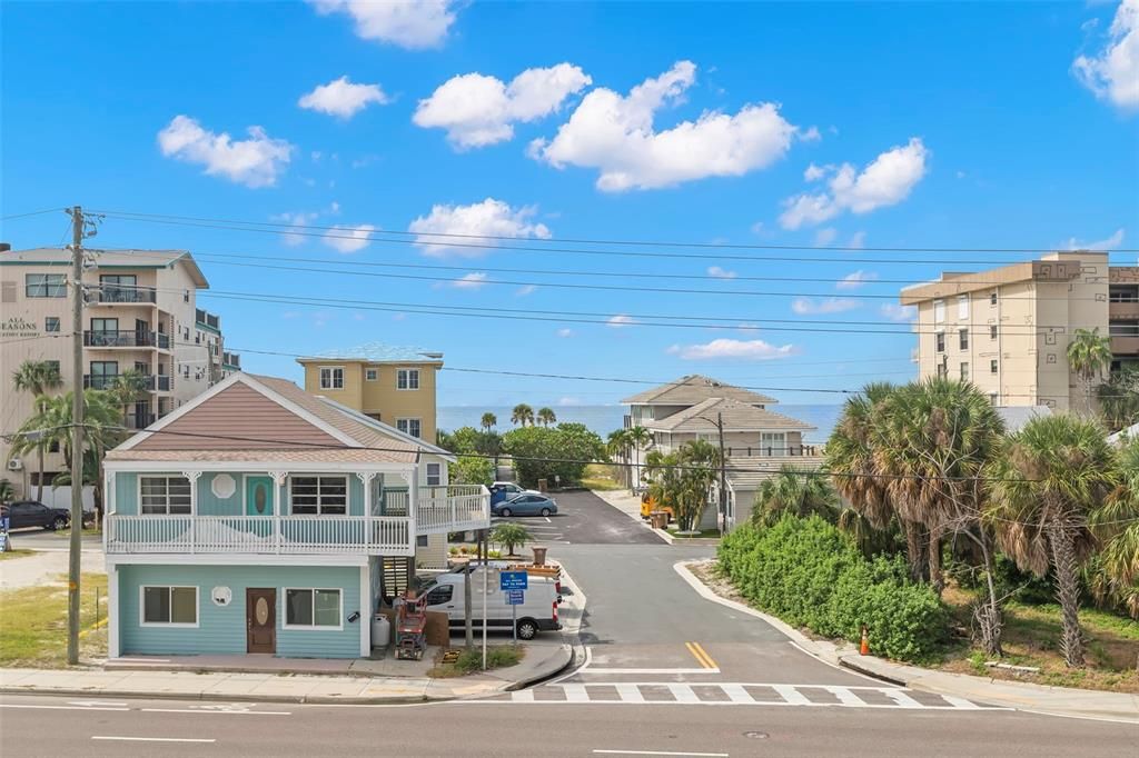 En Venta: $599,000 (2 camas, 2 baños, 758 Pies cuadrados)