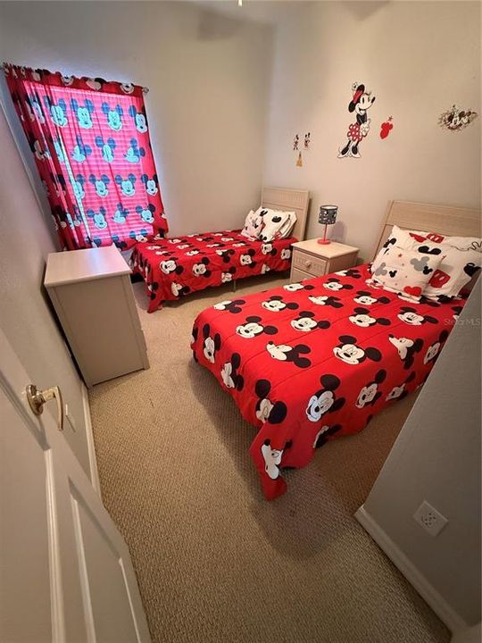 В аренду: $2,400 (4 спален, 2 ванн, 1400 Квадратных фут)