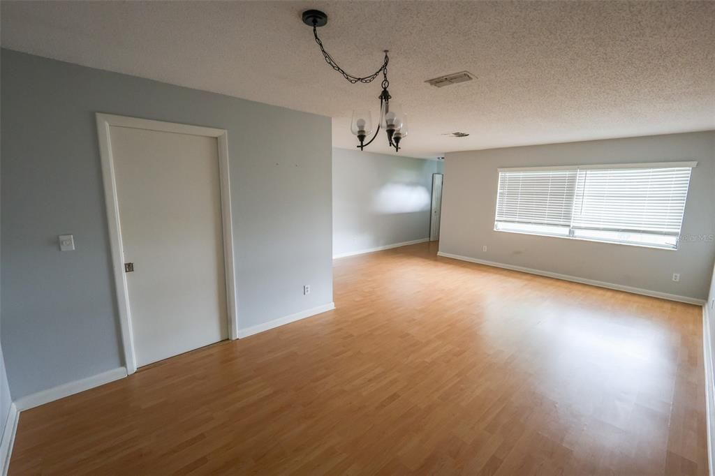 En Renta: $2,400 (2 camas, 2 baños, 1518 Pies cuadrados)