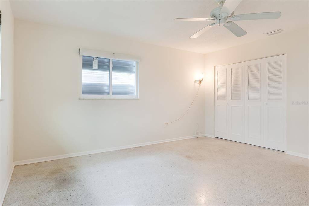 For Sale: $169,900 (2 beds, 2 baths, 1119 Square Feet)