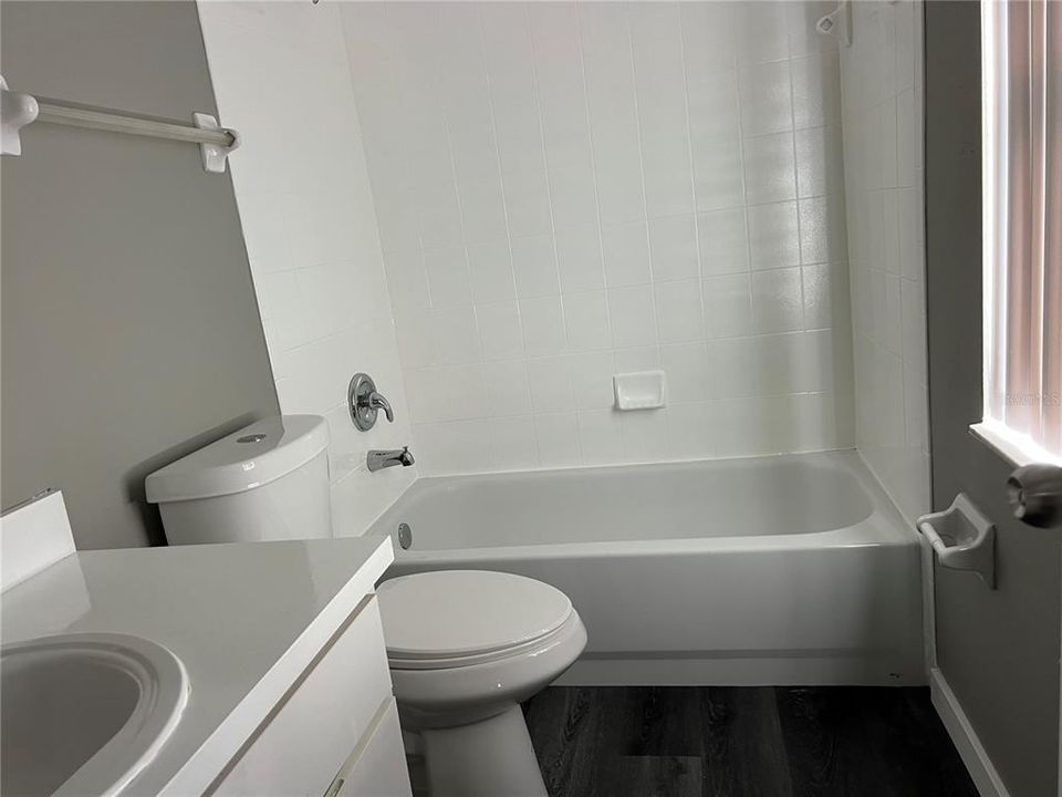 В аренду: $1,795 (3 спален, 2 ванн, 1210 Квадратных фут)