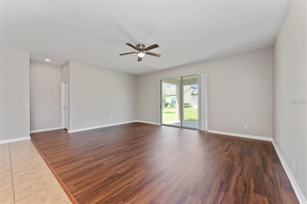 For Rent: $2,650 (4 beds, 2 baths, 2144 Square Feet)