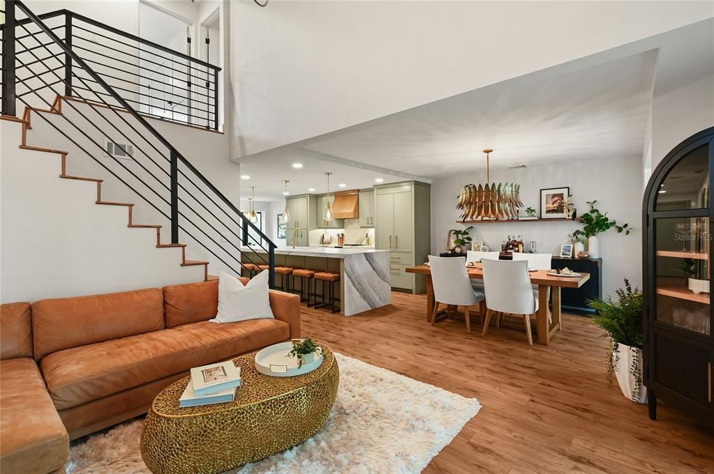 En Venta: $799,000 (2 camas, 2 baños, 1359 Pies cuadrados)
