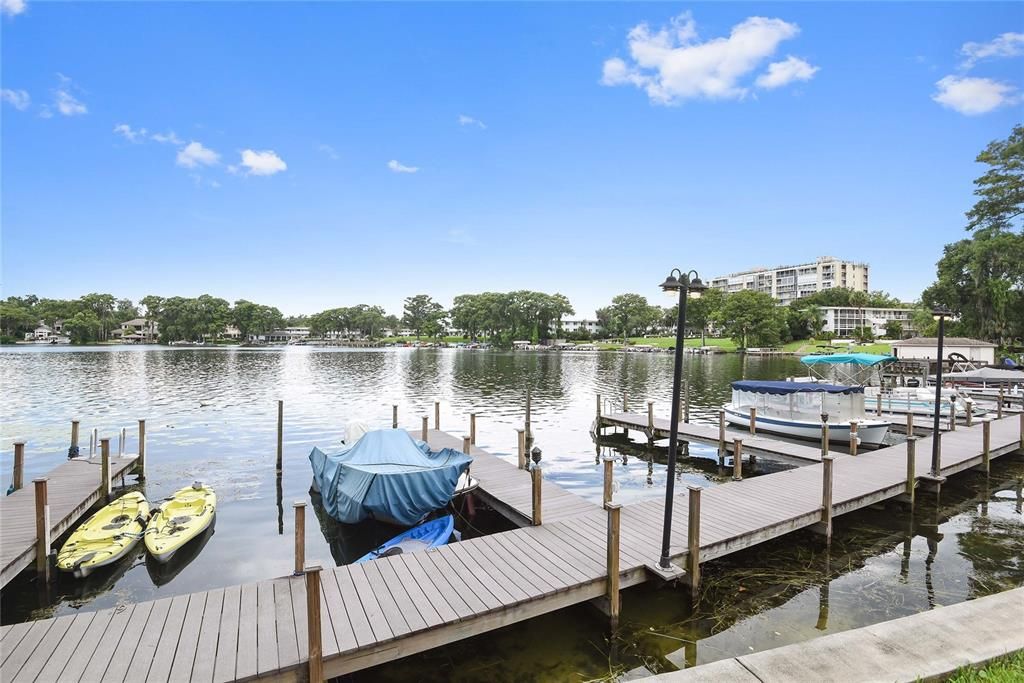 En Venta: $799,000 (2 camas, 2 baños, 1359 Pies cuadrados)