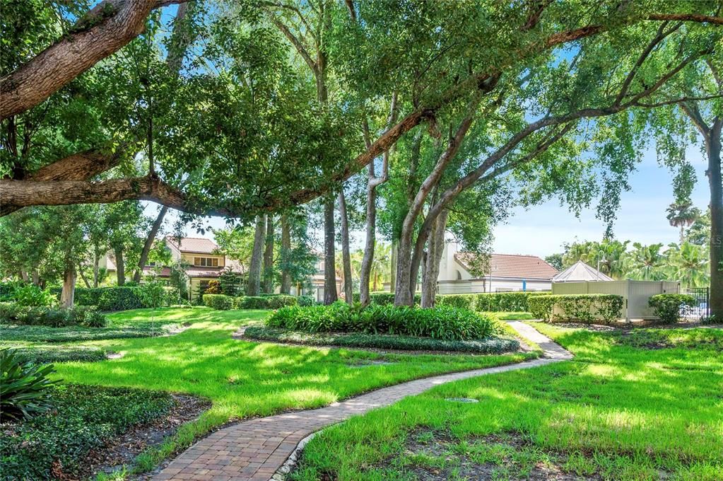 En Venta: $799,000 (2 camas, 2 baños, 1359 Pies cuadrados)