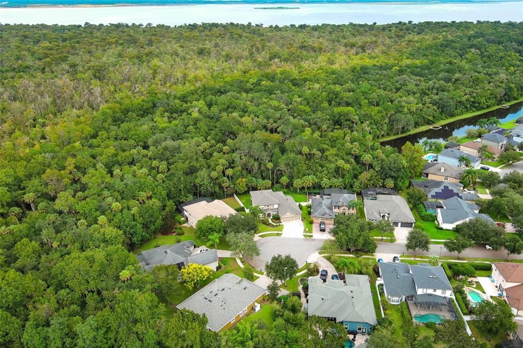 En Venta: $699,900 (4 camas, 3 baños, 2520 Pies cuadrados)