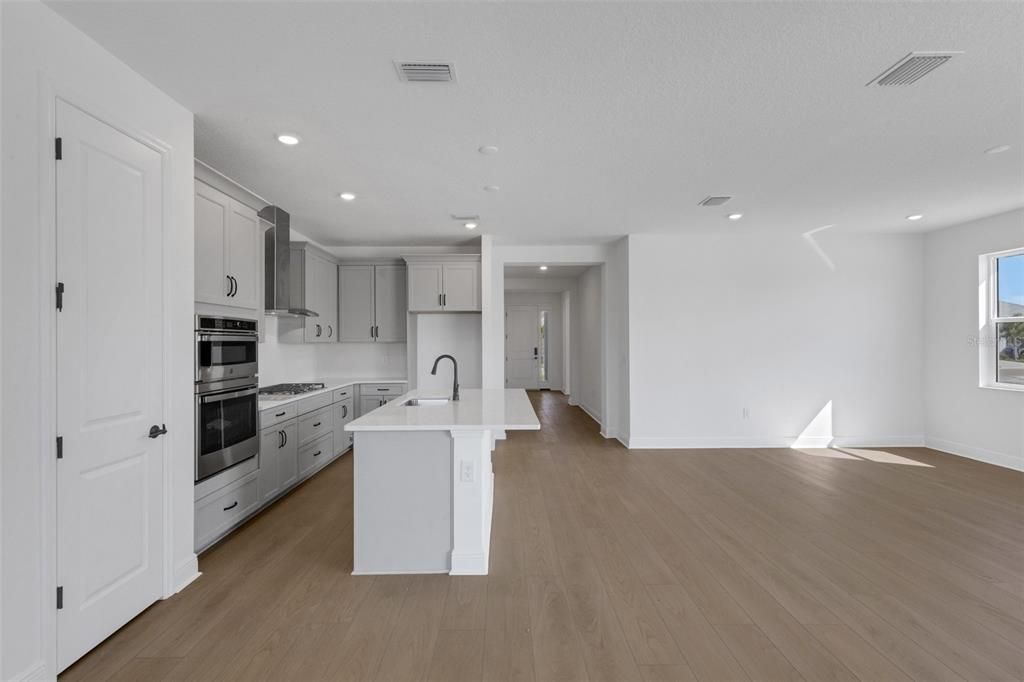 En Venta: $499,999 (3 camas, 2 baños, 1763 Pies cuadrados)