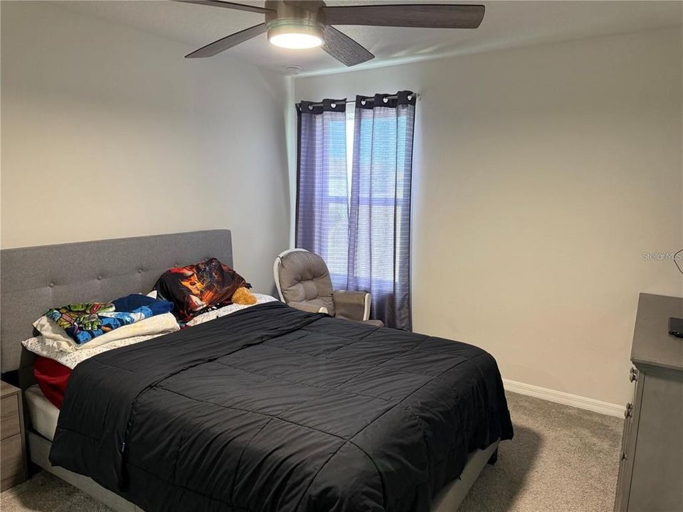 For Rent: $3,000 (5 beds, 2 baths, 2764 Square Feet)