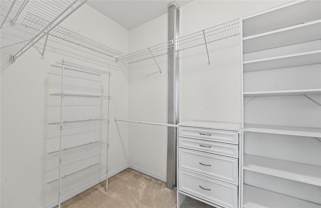 En Venta: $450,000 (3 camas, 2 baños, 2056 Pies cuadrados)