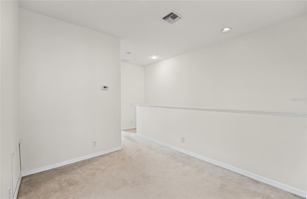 En Venta: $450,000 (3 camas, 2 baños, 2056 Pies cuadrados)
