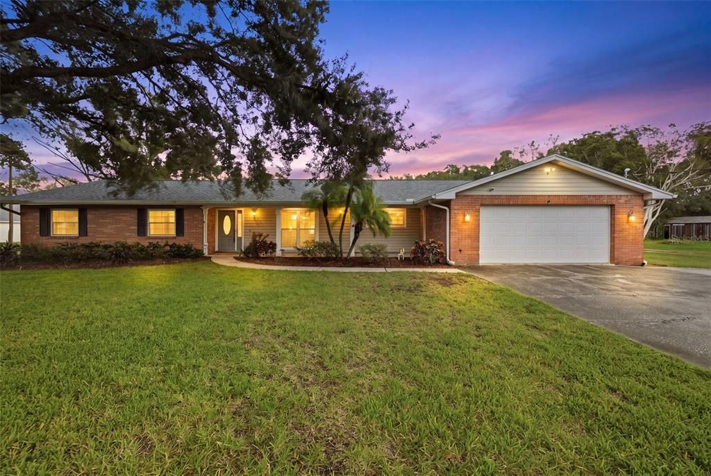 For Sale: $875,000 (4 beds, 3 baths, 2360 Square Feet)