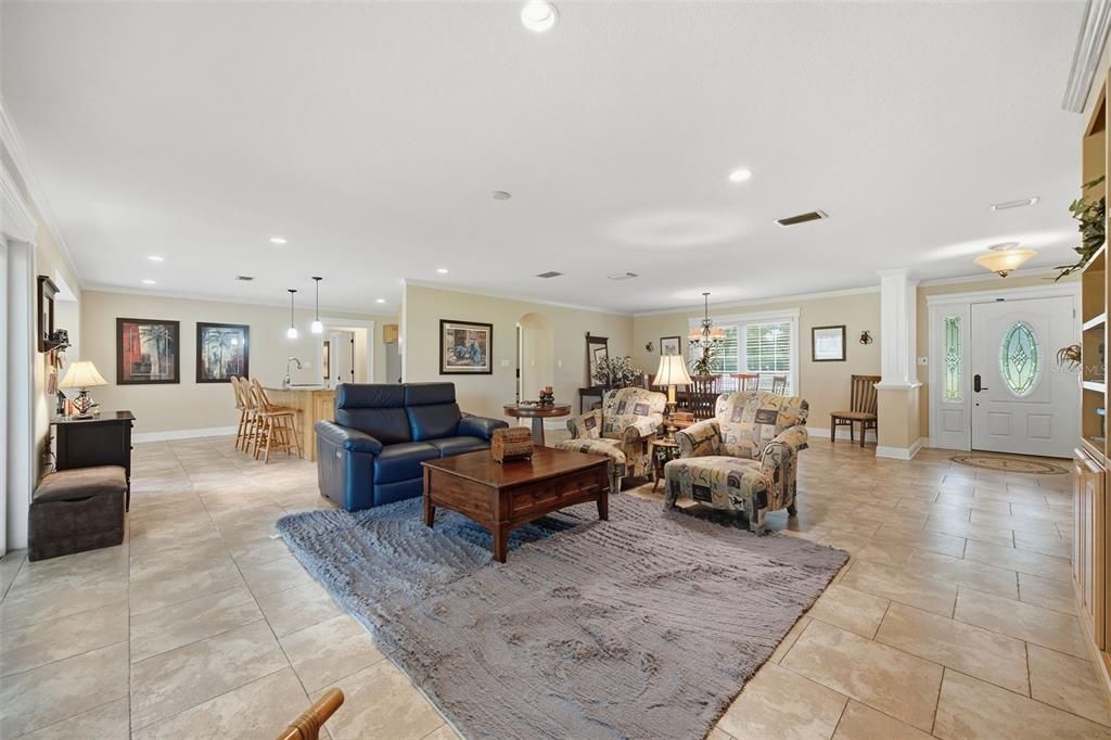 For Sale: $875,000 (4 beds, 3 baths, 2360 Square Feet)