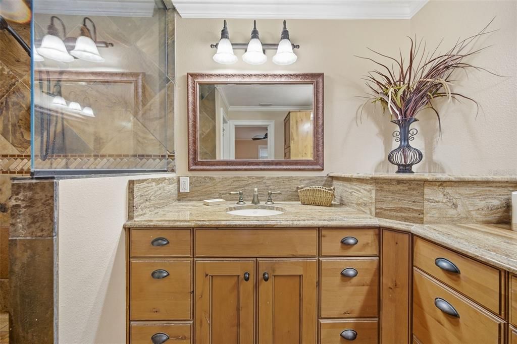 For Sale: $875,000 (4 beds, 3 baths, 2360 Square Feet)
