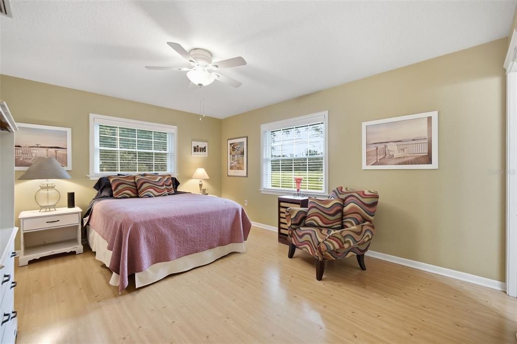 For Sale: $875,000 (4 beds, 3 baths, 2360 Square Feet)