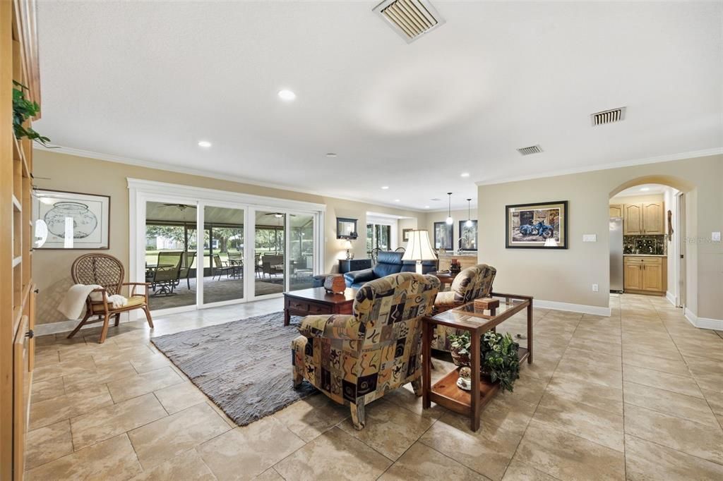 For Sale: $875,000 (4 beds, 3 baths, 2360 Square Feet)