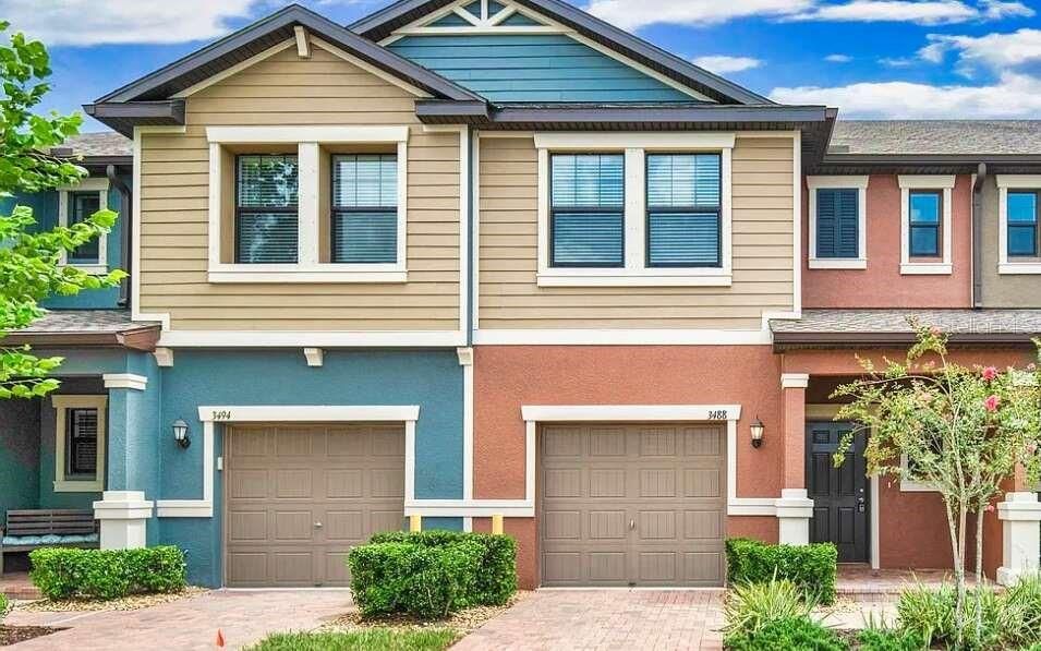 For Sale: $299,900 (3 beds, 2 baths, 1601 Square Feet)