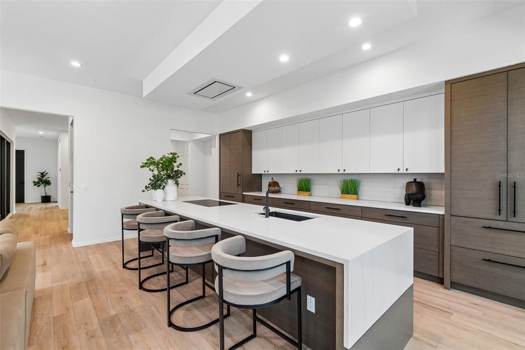 En Renta: $13,500 (4 camas, 4 baños, 3977 Pies cuadrados)