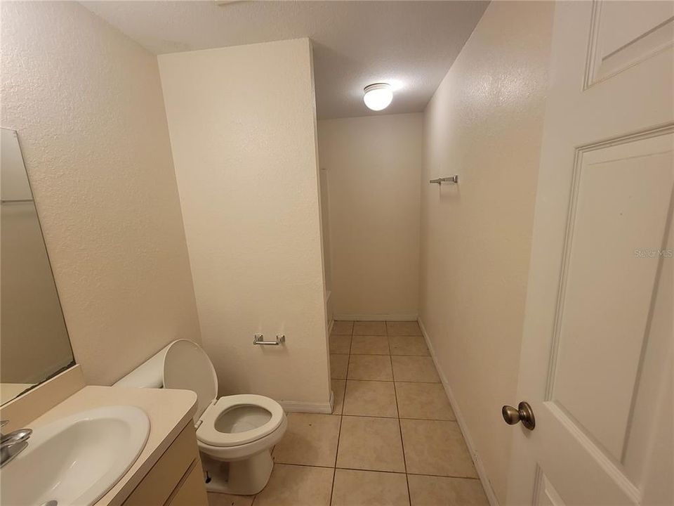 En Renta: $1,600 (3 camas, 2 baños, 1875 Pies cuadrados)