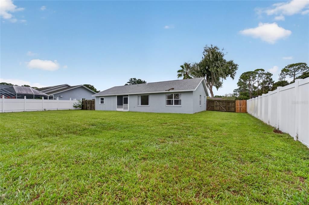 For Sale: $269,000 (3 beds, 2 baths, 1528 Square Feet)
