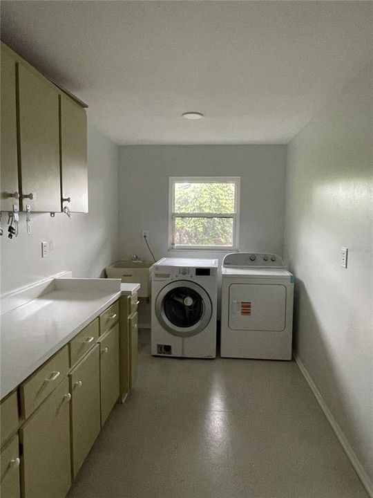 В аренду: $3,500 (4 спален, 3 ванн, 2382 Квадратных фут)