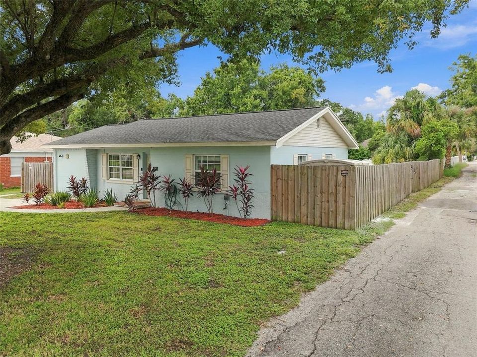 En Venta: $499,000 (2 camas, 2 baños, 1082 Pies cuadrados)
