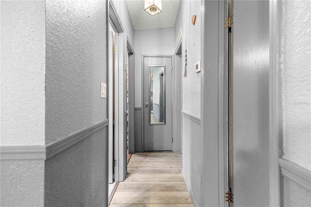 En Venta: $409,900 (4 camas, 2 baños, 1836 Pies cuadrados)