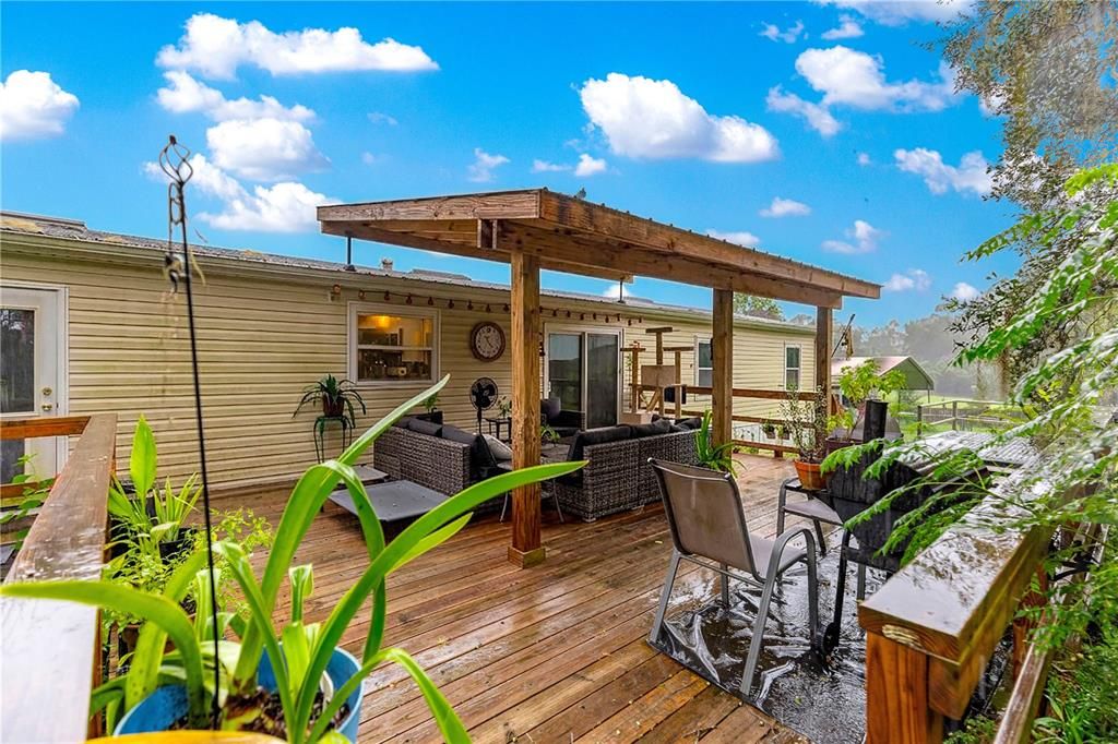 En Venta: $409,900 (4 camas, 2 baños, 1836 Pies cuadrados)