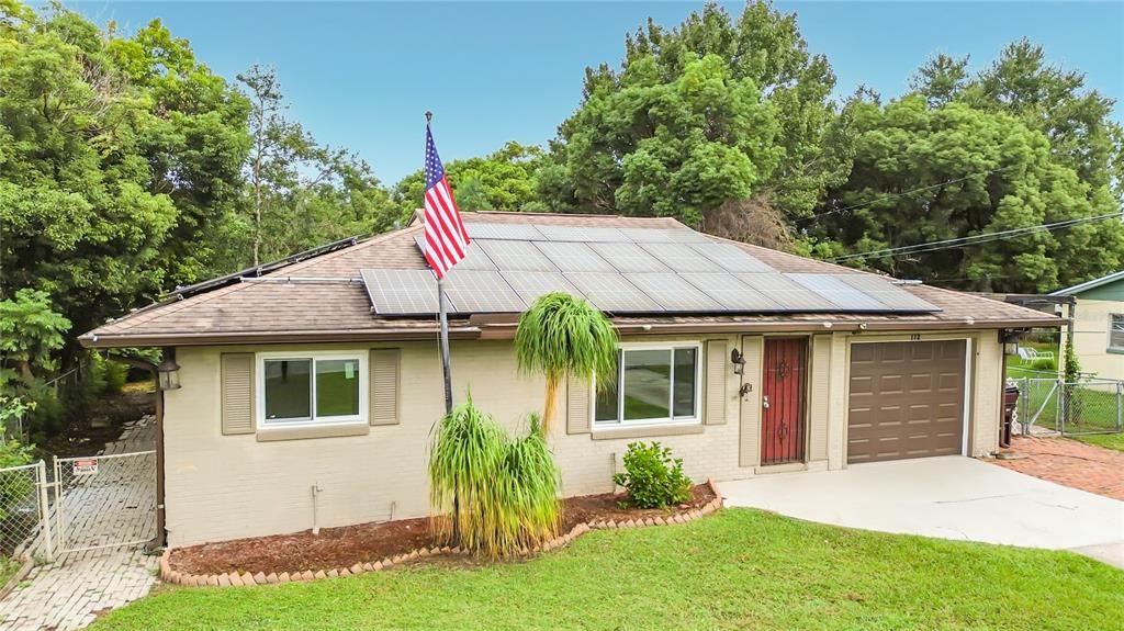 For Sale: $330,000 (3 beds, 2 baths, 1350 Square Feet)