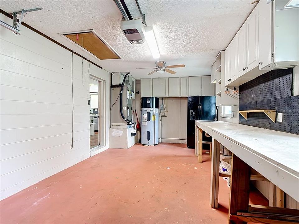 For Sale: $330,000 (3 beds, 2 baths, 1350 Square Feet)