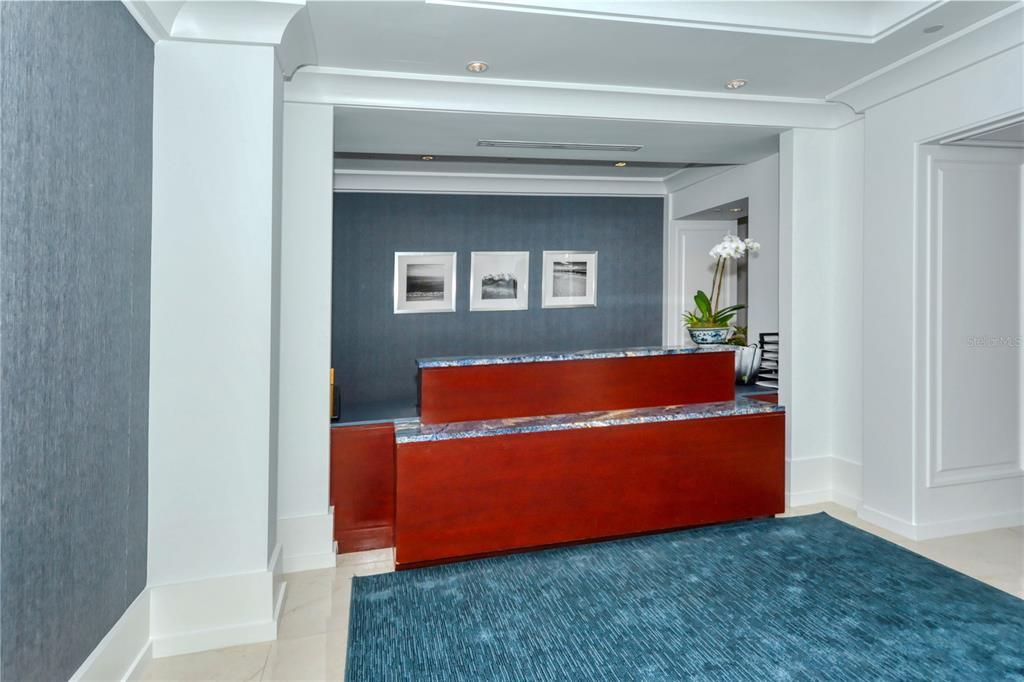 For Sale: $1,075,000 (2 beds, 2 baths, 1336 Square Feet)