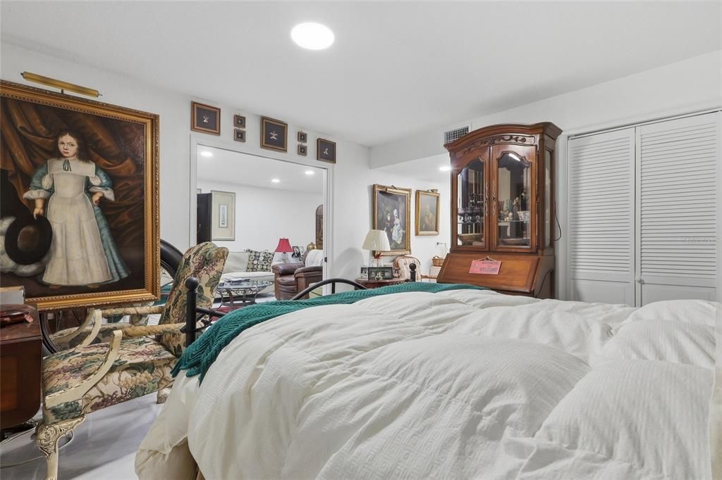 En Venta: $280,000 (2 camas, 2 baños, 1096 Pies cuadrados)