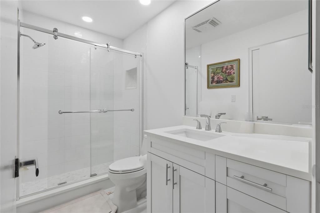 En Venta: $280,000 (2 camas, 2 baños, 1096 Pies cuadrados)