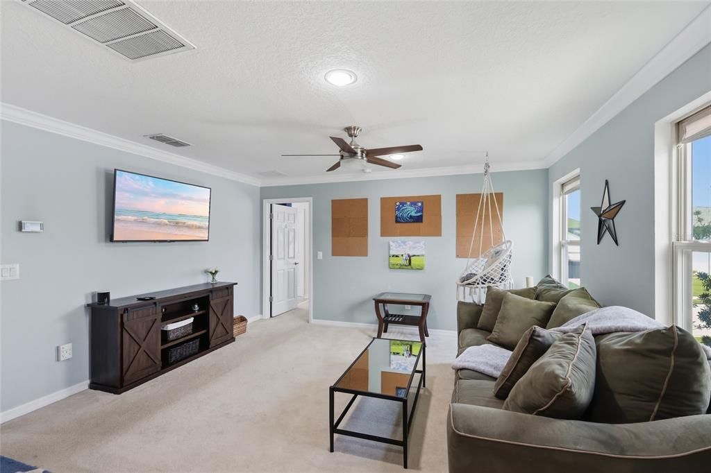 For Sale: $630,000 (3 beds, 3 baths, 3104 Square Feet)