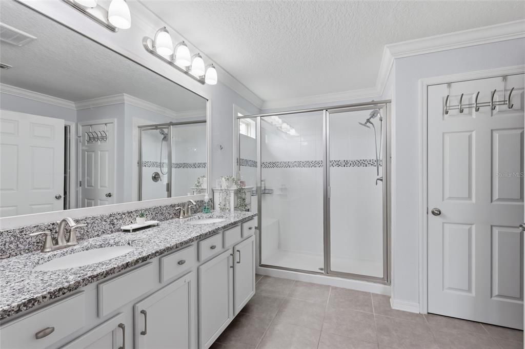 For Sale: $630,000 (3 beds, 3 baths, 3104 Square Feet)