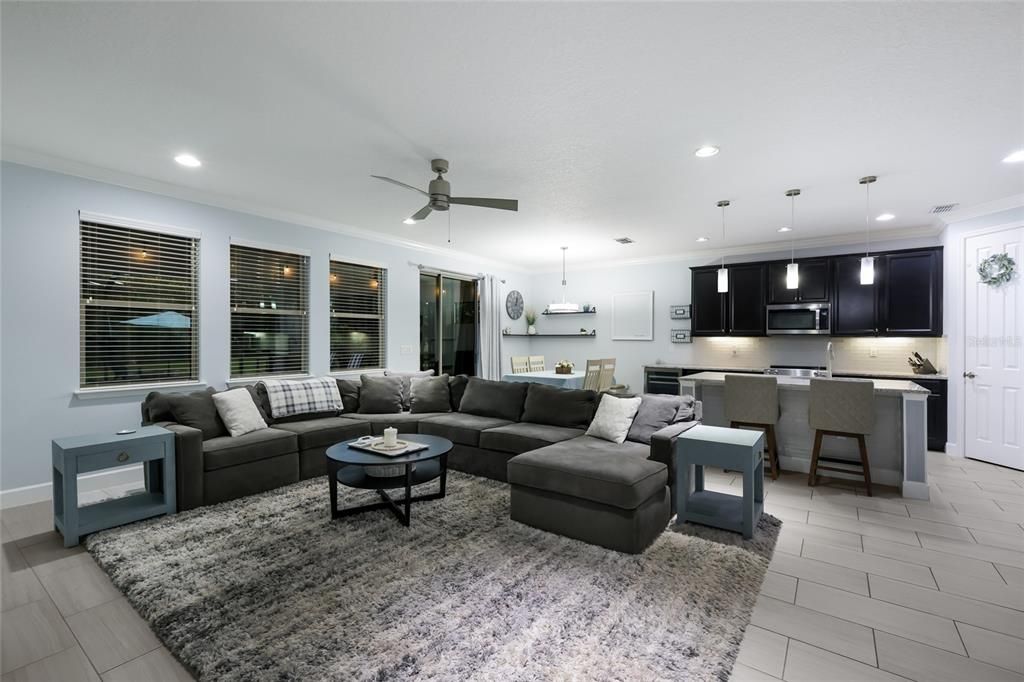 For Sale: $630,000 (3 beds, 3 baths, 3104 Square Feet)