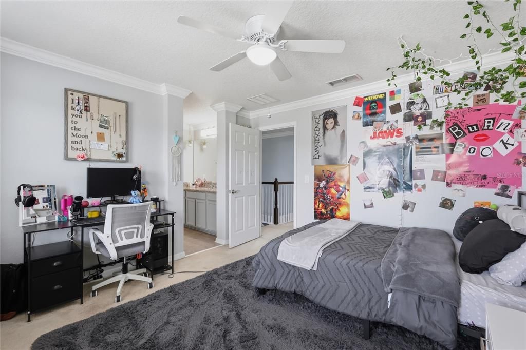 For Sale: $630,000 (3 beds, 3 baths, 3104 Square Feet)