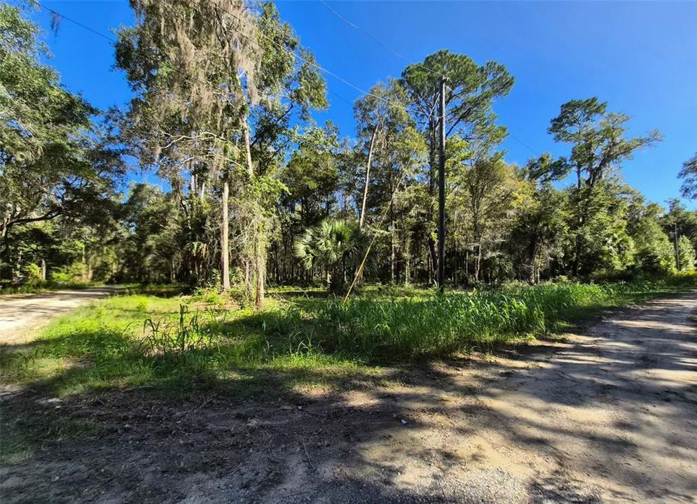 En Venta: $28,000 (0.25 acres)