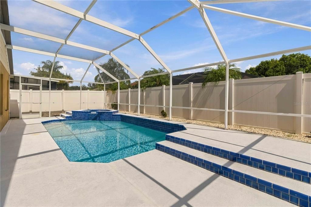 For Sale: $450,000 (4 beds, 2 baths, 2083 Square Feet)