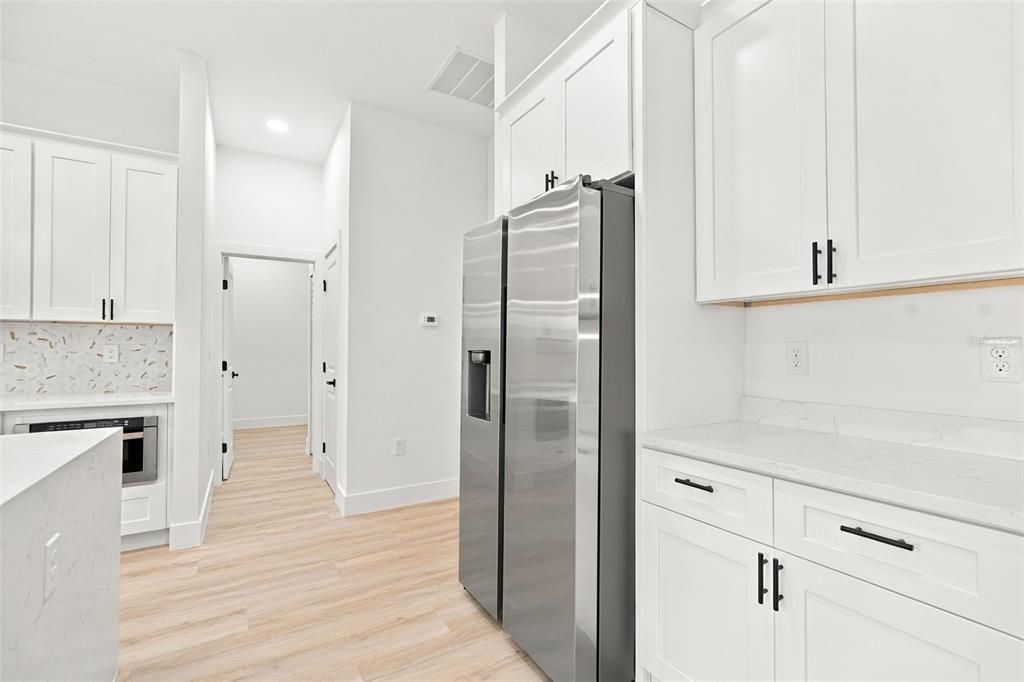 En Venta: $469,980 (3 camas, 2 baños, 1741 Pies cuadrados)