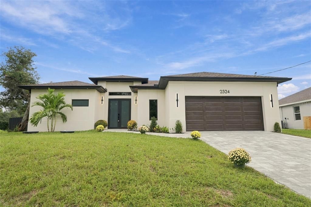En Venta: $469,980 (3 camas, 2 baños, 1741 Pies cuadrados)