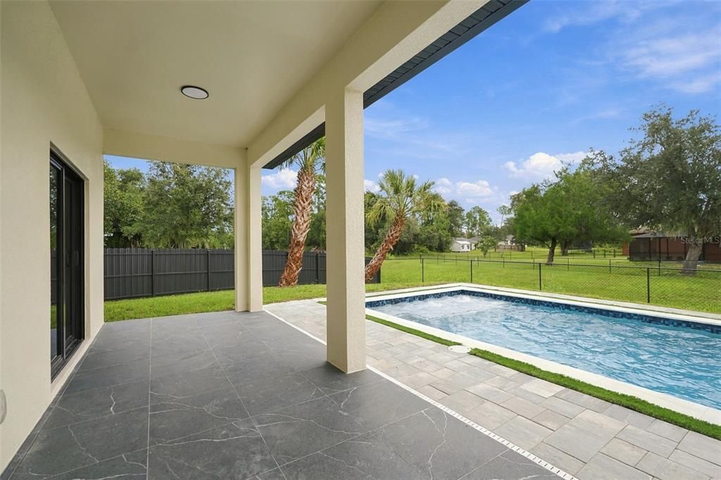 En Venta: $469,980 (3 camas, 2 baños, 1741 Pies cuadrados)