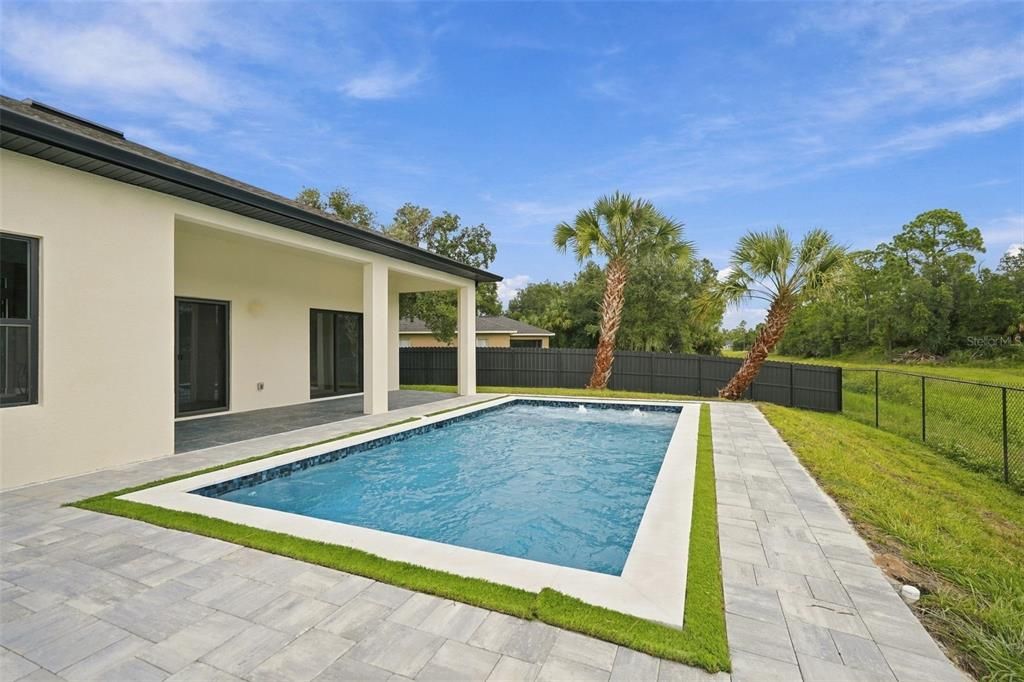 En Venta: $469,980 (3 camas, 2 baños, 1741 Pies cuadrados)